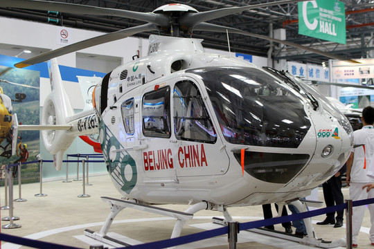 歐直EC135直升機(jī)