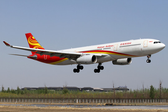 海南航空客機(jī)在北京首都機(jī)場