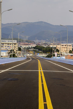 路 柏油路 橋面