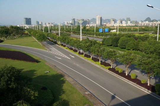 道路