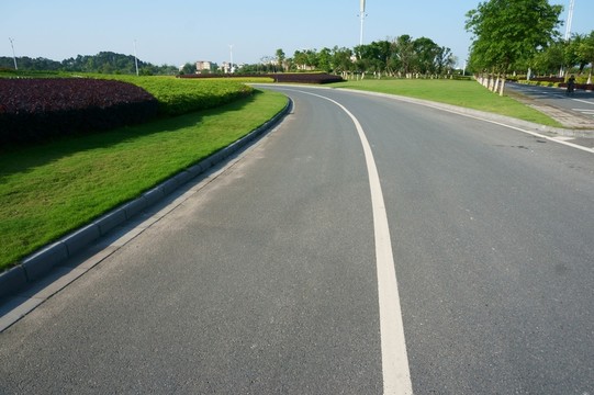 道路