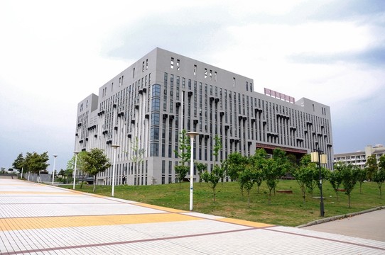 大學校園 教學樓