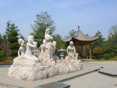 浴女圖塑像