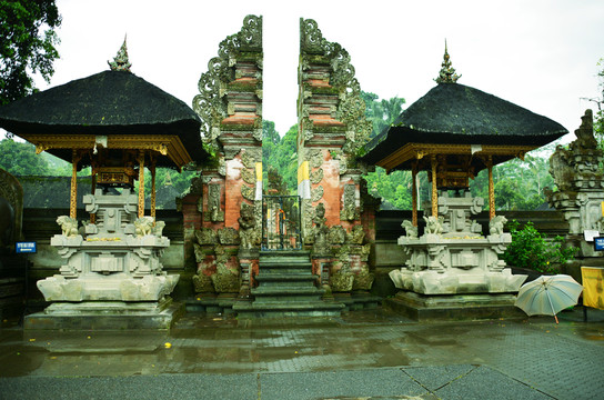 巴厘島圣泉寺