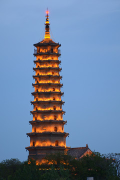 古塔