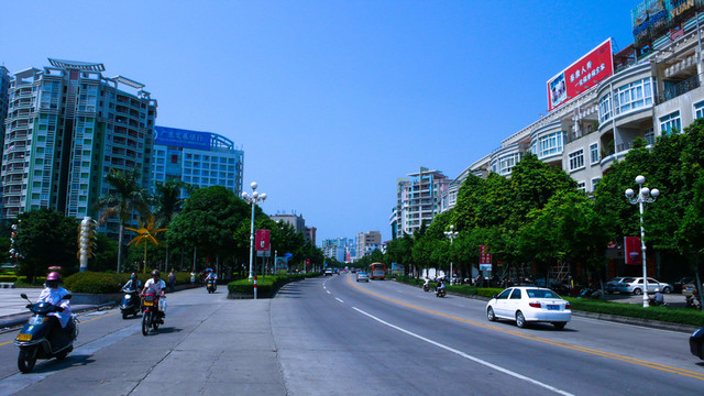 陽(yáng)江東風(fēng)路