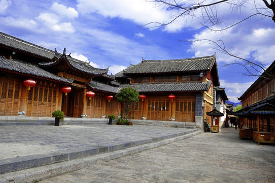 老建筑院子
