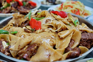 排骨燜餅子