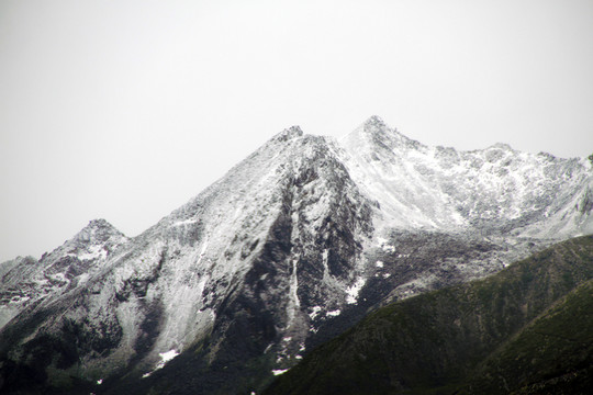 川藏雪山