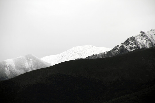 甘孜州雪山