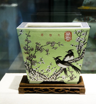 光緒瓷器四方盆