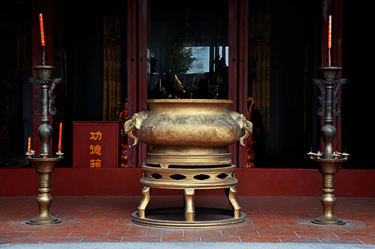 寺廟香爐