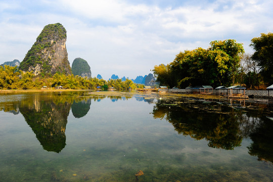 遇龍河
