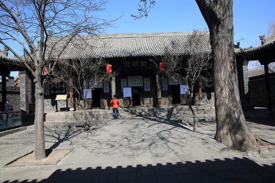 勤慎堂