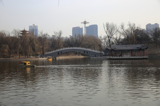 迎澤公園