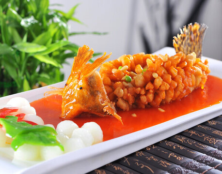 松子桂魚（鱸魚）