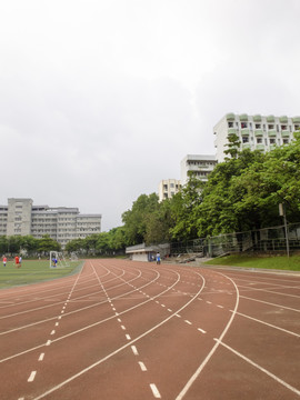 塑膠跑道
