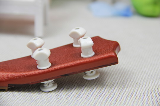 吉他