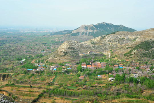 山村