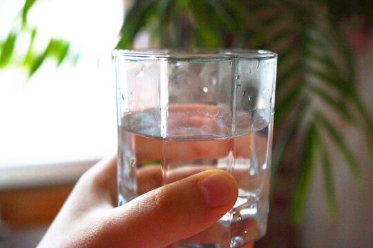 喝水 水杯