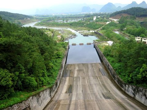 青獅潭