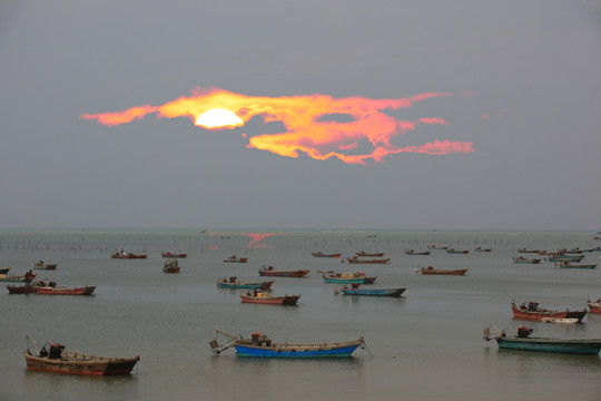 海上漁船