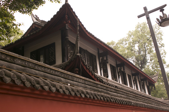屋檐