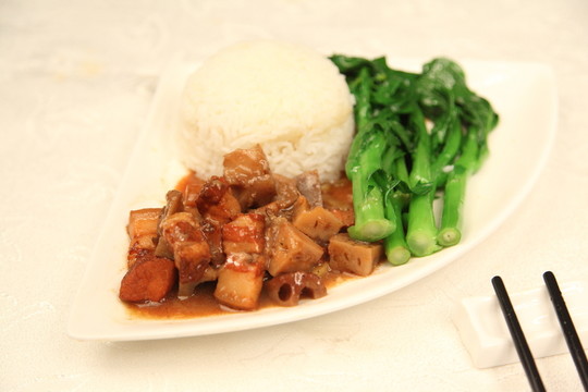 紅燒肉飯
