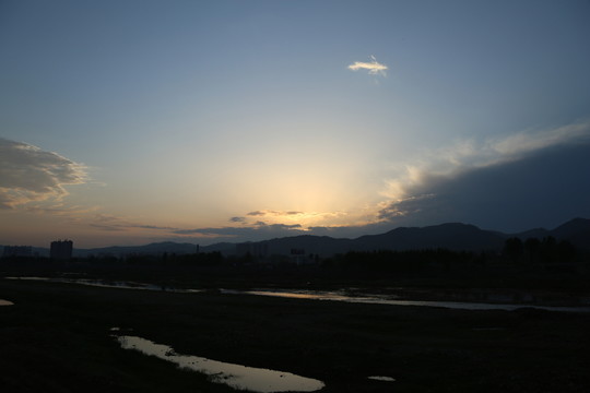 晚霞