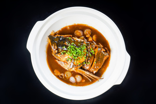 醬香魚頭