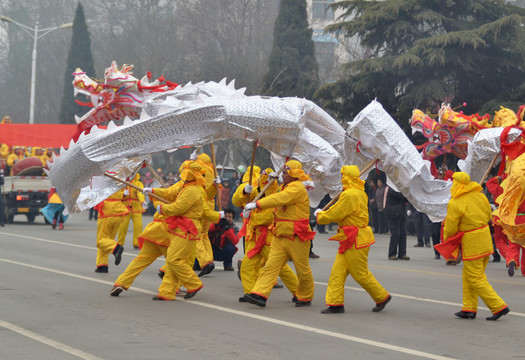 舞龍