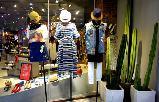 服裝店 女裝店 休閑裝