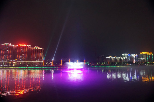 河源茶山公園亞洲第一噴泉夜景