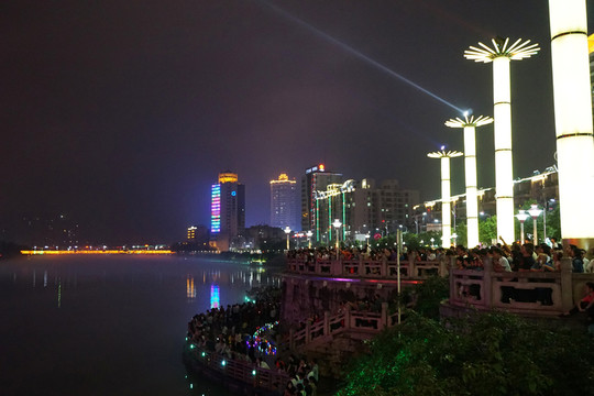 河源茶山公園亞洲第一噴泉夜景