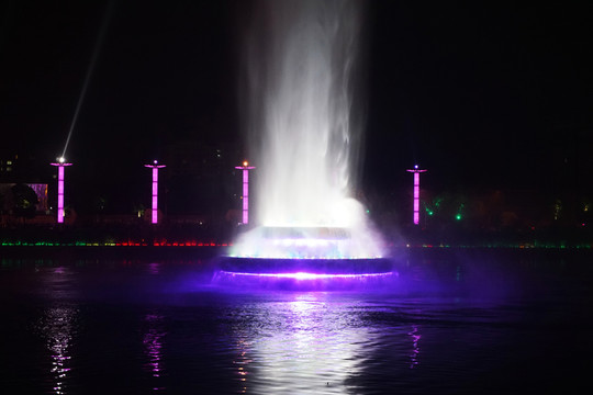 河源茶山公園亞洲第一噴泉夜景