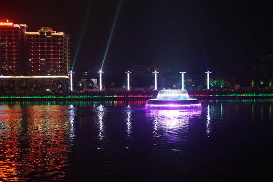 河源茶山公園亞洲第一噴泉夜景