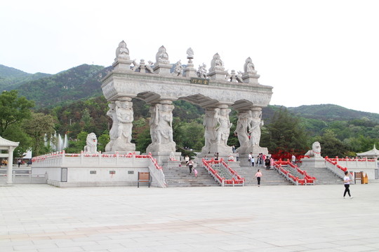 蒙山景區(qū) 金剛門