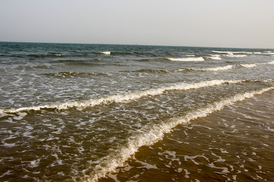 海浪沙灘