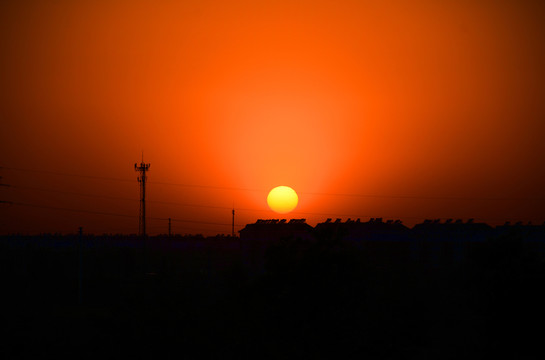 夕陽(yáng)