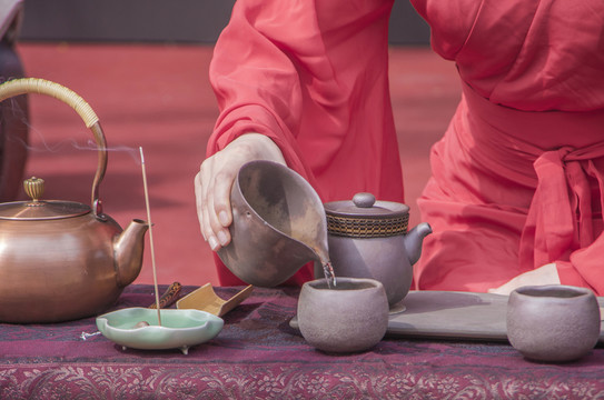 沏茶