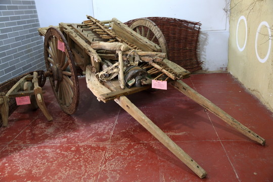 木輪車