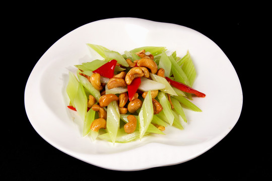 芹菜炒腰果