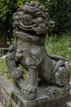 舊獅子雕像