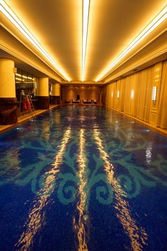 游泳館