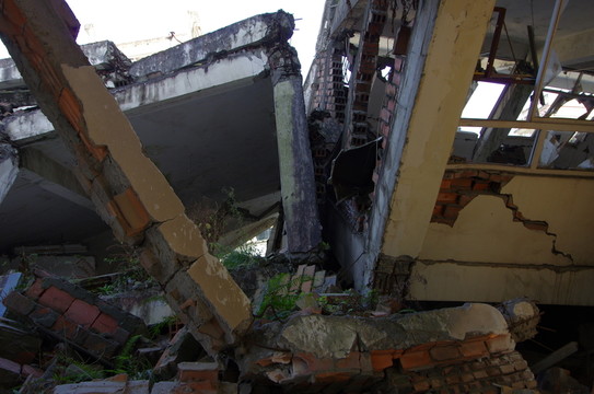 漩口中學(xué)地震遺址