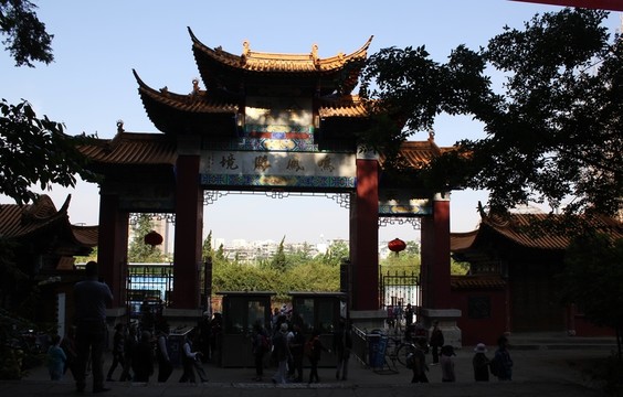 昆明金殿