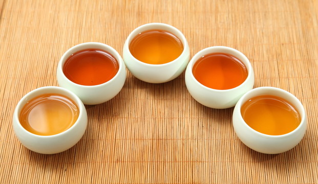 紅茶綠茶茶湯