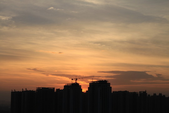 絢麗晚霞 城市天空