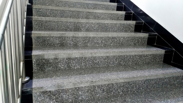 大理石樓梯