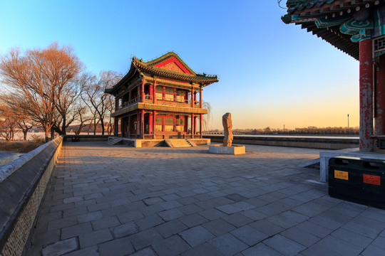 北京頤和園南湖景明樓